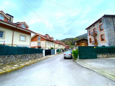 Chalet en venta en Guriezo, Guriezo, con 4 dormitorios, 3 baños, trastero y balcón