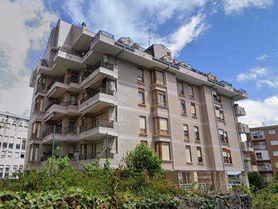 Duplex en venta en Castro Urdiales, Brazomar, con 3 dormitorios, 2 baños, plaza de garaje, trastero, balcón y 2 terrazas