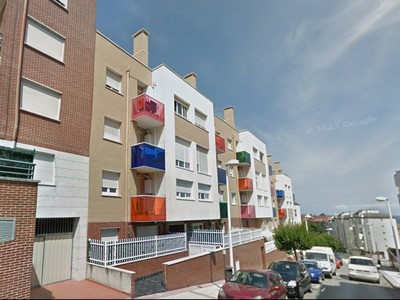 Piso en venta en Castro Urdiales, Centro, con 2 dormitorios, 2 baños y 2 balcones