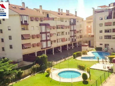 Piso en venta en Alcalá De Henares, Zona Ensanche, con 3 dormitorios, 2 baños, trastero y 2 terrazas