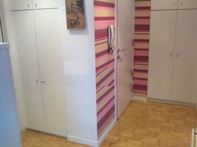 Apartamento en venta en Vitoria-gasteiz, Casco Medieval, con 2 dormitorios, baño, trastero y balcón