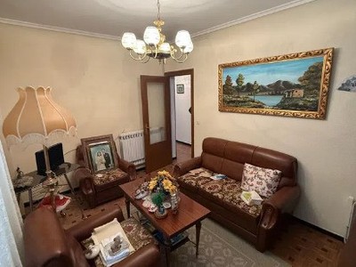 Piso en venta en Izarra, con 3 dormitorios, baño, trastero y terraza