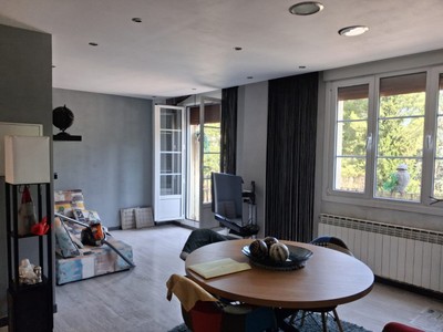Apartamento en venta en Vitoria-gasteiz, Casco Medieval, con 2 dormitorios, baño y terraza