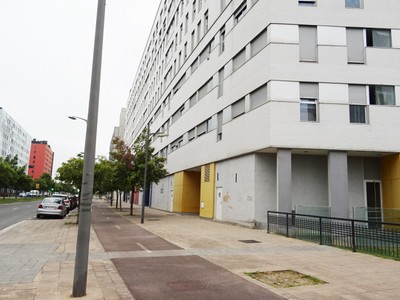 Local en venta - Ref. loc0654 - Avenida Reina Sofía