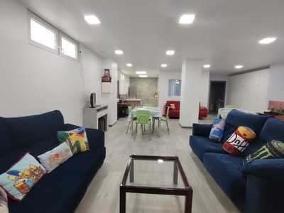 Local en venta en Vitoria, Arana - Aranbizkarra - Sta. Lucía, con baño