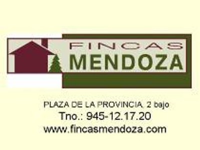 Garaje en venta en Vitoria, Adurza