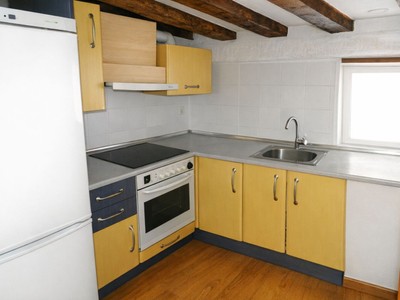 Piso en venta en Vitoria, Casco Antiguo, con 1 dormitorio y baño