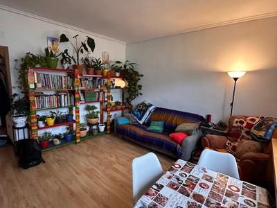 Piso en venta en Vitoria, Adurza, con 3 dormitorios, baño y trastero