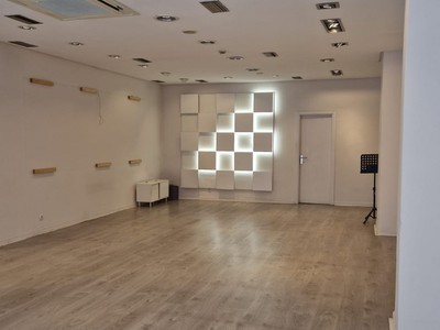 Locales en alquiler en Vitoria, Ensanche, con baño