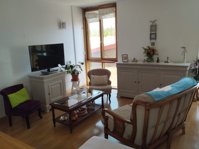Piso tutelado en venta en Vitoria, Adurza, con 1 dormitorio, baño y plaza de garaje