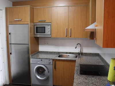 Piso en venta en Xove, con 3 dormitorios, 2 baños, plaza de garaje y terraza