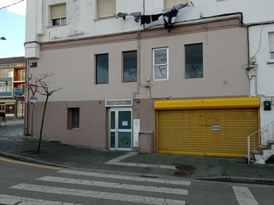 Locales en venta en Burela, con baño
