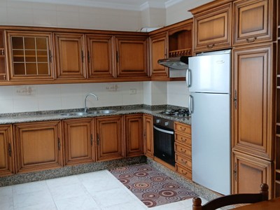 Piso en venta en Burela, con 4 dormitorios, 2 baños, plaza de garaje, trastero y terraza