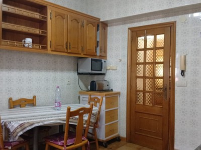 Piso en venta en Burela, con 5 dormitorios y 2 baños