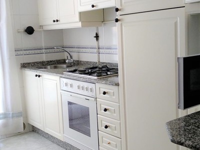 Apartamento en venta en Burela, con 1 dormitorio, baño, trastero y terraza