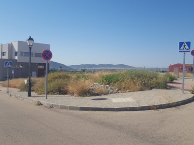 Terreno urbano en venta en Tobarra, Urbanizacion Resytoba