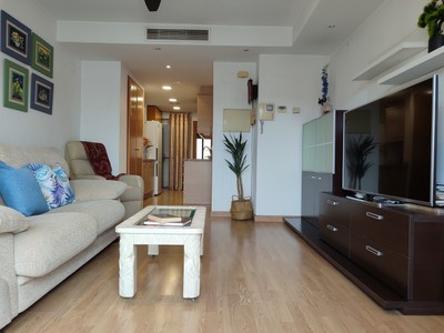 Ático en La Florida (Alicante) | 2 dormitorios y 3 terrazas – Housinvert