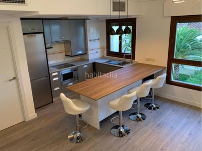 Duplex en venta en Aravaca, con 2 dormitorios, 2 baños, plaza de garaje y trastero