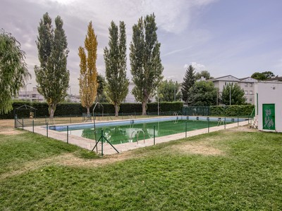 Piso en venta en Madrid, con 3 dormitorios, 2 baños y trastero