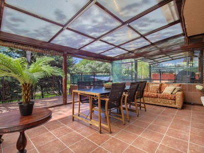 Chalet en venta en Torrelodones, Los Robles, con 4 dormitorios, 5 baños, plaza de garaje, trastero, balcón y terraza