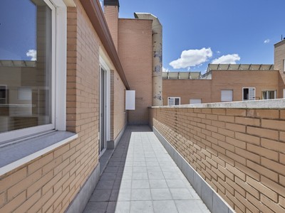 Estudio en venta en Madrid, con baño y trastero