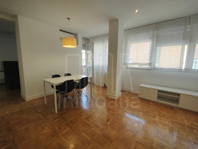 Piso en alquiler en Madrid, Tetuan, con 1 dormitorio y baño