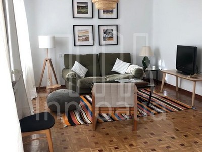 Piso en alquiler en Madrid, Arapiles, con 2 dormitorios y baño