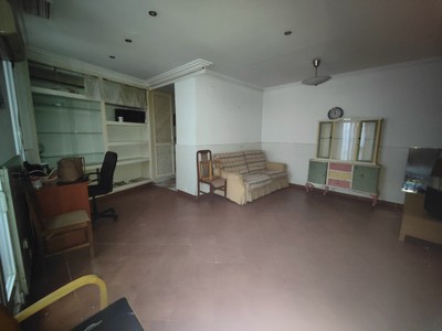 Piso en venta en Madrid, Rios Rosas, con 2 dormitorios y baño