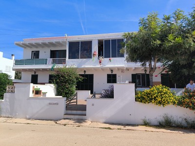 Apartamento en venta en Ciudadela, Santandria, con 3 dormitorios, baño, aseo, trastero y 2 terrazas