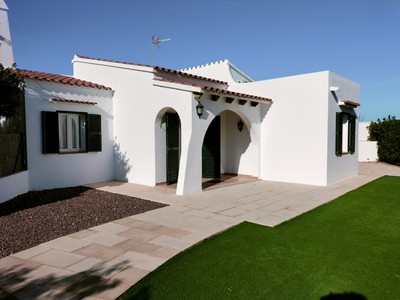 Chalet en venta en Ciudadela, Calan Bosch, con 2 dormitorios, baño, trastero, terraza y terreno