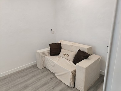 Casa en venta en Mahon, Centrico, con 4 dormitorios, baño, trastero y balcón