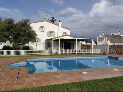 Chalet en venta en Ciudadela, Son Oleo, con 4 dormitorios, 4 baños, plaza de garaje, trastero, balcón, terraza y terreno