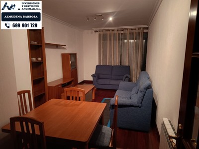 Piso en venta en A Guarda, Centro, con 2 dormitorios, baño, plaza de garaje, trastero y terraza