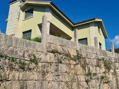 Casa en venta en Tomiño, Amorin, con 3 dormitorios y 2 baños
