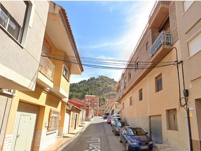 Piso en venta en Inversion, Torreagüera, con 3 dormitorios, baño, plaza de garaje, trastero, balcón y terraza