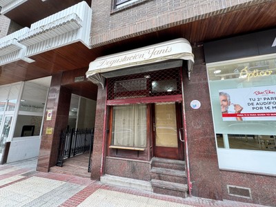 Bar en venta en Castro Urdiales, Centro, con aseo
