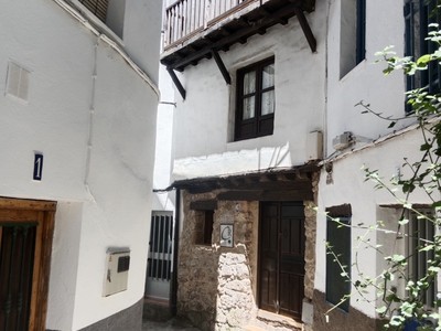 Casa rural en venta en Casas Del Castañar, con 3 dormitorios, 3 baños y balcón