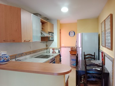 Piso en venta en Candelario, con 3 dormitorios, 2 baños, trastero y balcón