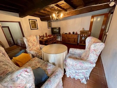 Casa rustica en venta en Cabrero, con 2 dormitorios y baño