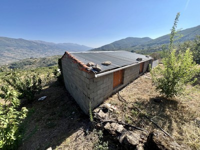 Finca rústica con vivienda en venta en Valdastillas