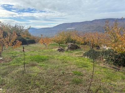 Terreno urbano en venta en Valdastillas