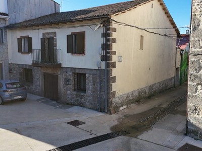 Casa rural en venta en Piornal, con 5 dormitorios y 2 baños