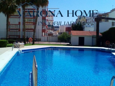 Piso en alquiler en Torre Del Mar, Plazamar, con 1 dormitorio, baño y terraza