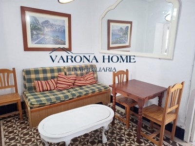 Piso en alquiler en Córdoba, Centro, con 1 dormitorio y baño