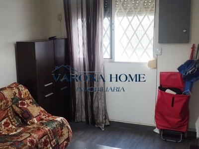 Piso en alquiler en Córdoba, Huerta De La Reina, con 2 dormitorios y baño