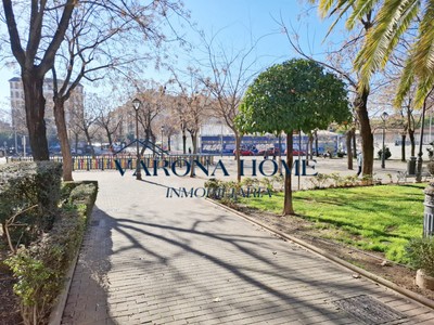 Piso en venta en Córdoba, Ciudad Jardin, con 4 dormitorios, baño y aseo