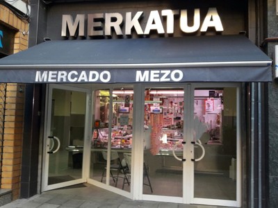 Locales en venta en Astrabudua, Astrabudua, con 2 baños