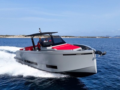 Alquiler De Antonio D36 Open PLAY YACHT IV en Ibiza | Marina Botafoc
