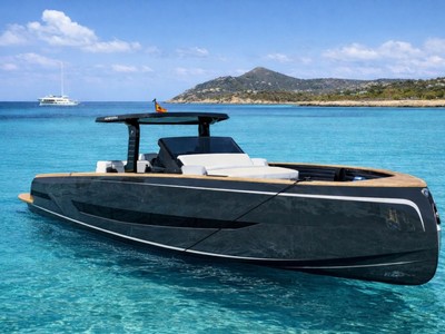 Charter Privado en Lancha de Diseño 34 | Rutas Exclusivas Formentera