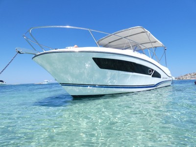 Alquiler Cap Camarat 9.0 Thymar en Ibiza | Charter Day Marina Botafoc